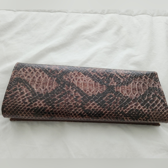 Snakeskin evening clutch/purse - Picture 6 of 12
